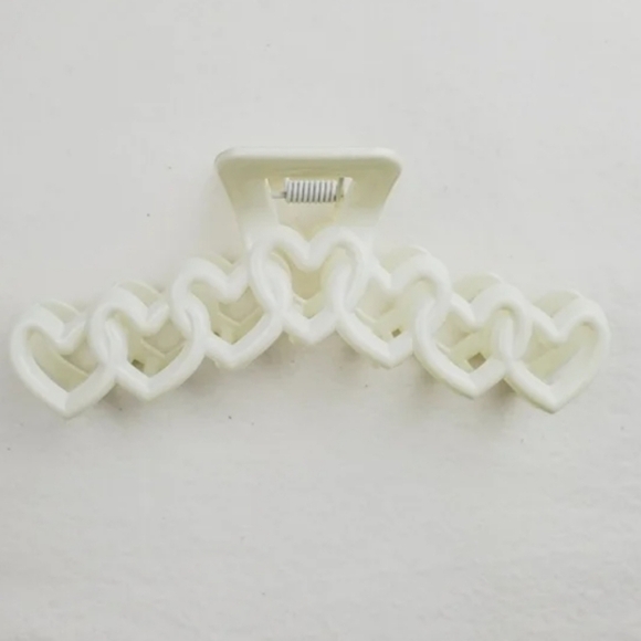 Claw Clip Hair Accessories - Picture 3 of 3